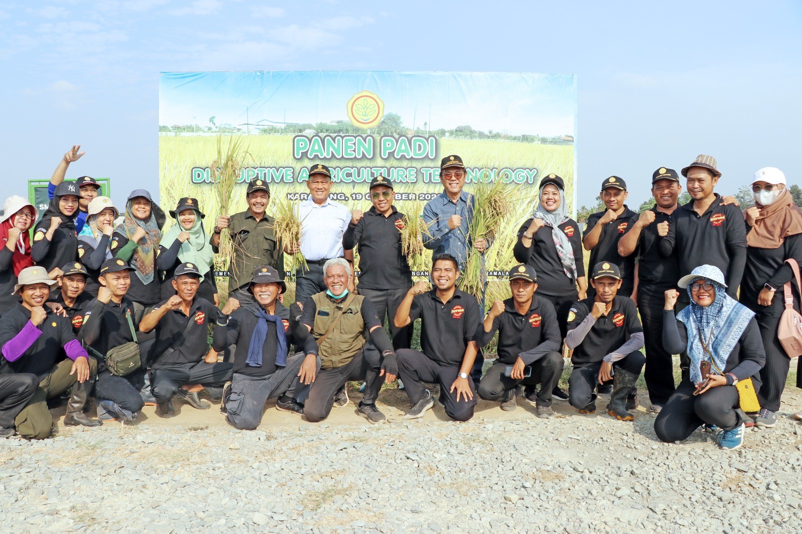 TERAPKAN TEKNOLOGI BERBASIS DISRUPTIVE AGRICULTURE, BBPOPT PANEN PADI DENGAN HASIL TINGGI